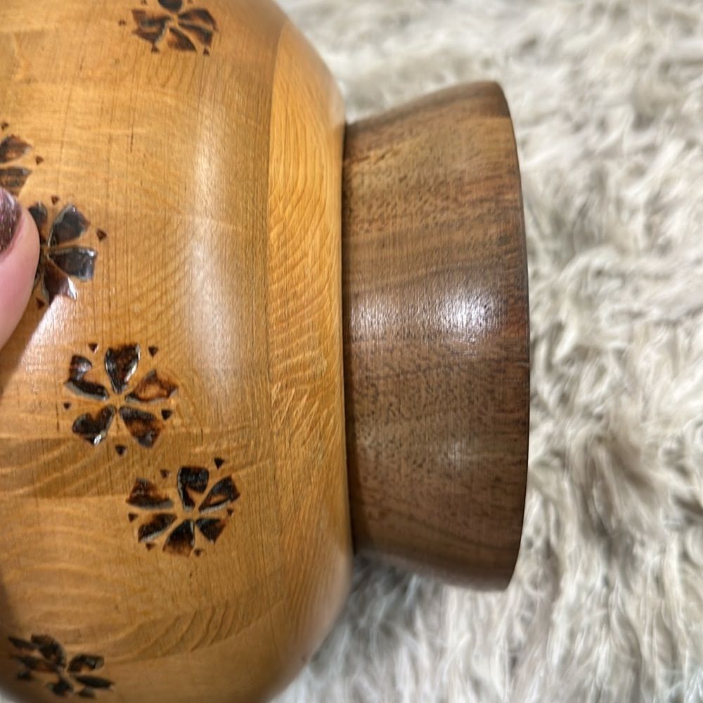 J Des Granges Palmer Alaska Handmade Rustic Wooden Bowl With‎ Floral Pattern - Picture 8 of 17
